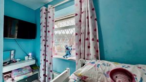 Photo 10- click for photo gallery